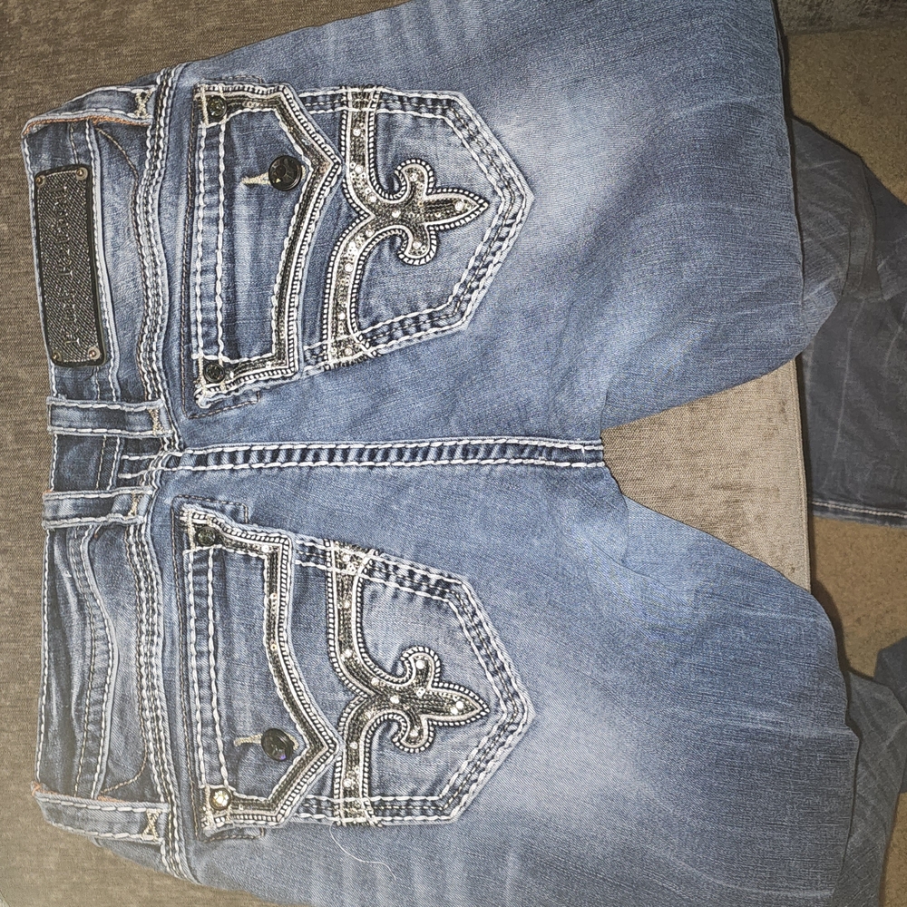 Women's Blue Jeans with Embroidered Pockets